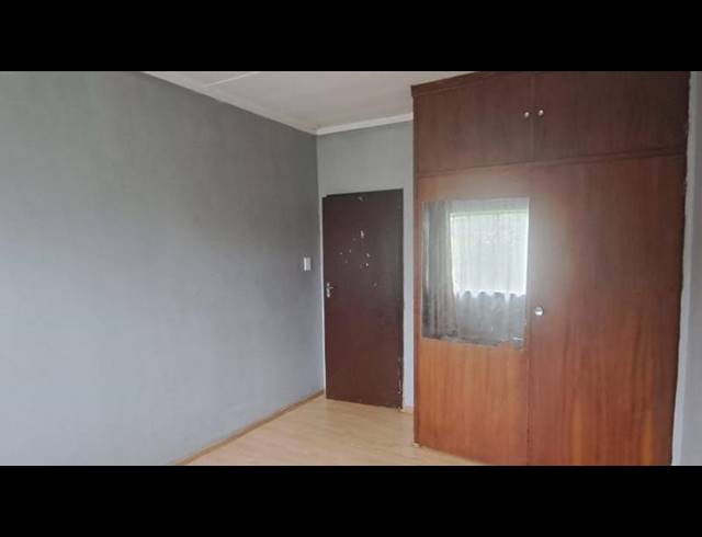 3 BEDROOM HOUSE FOR SALE IN VANDERBIJLPARK SW 1